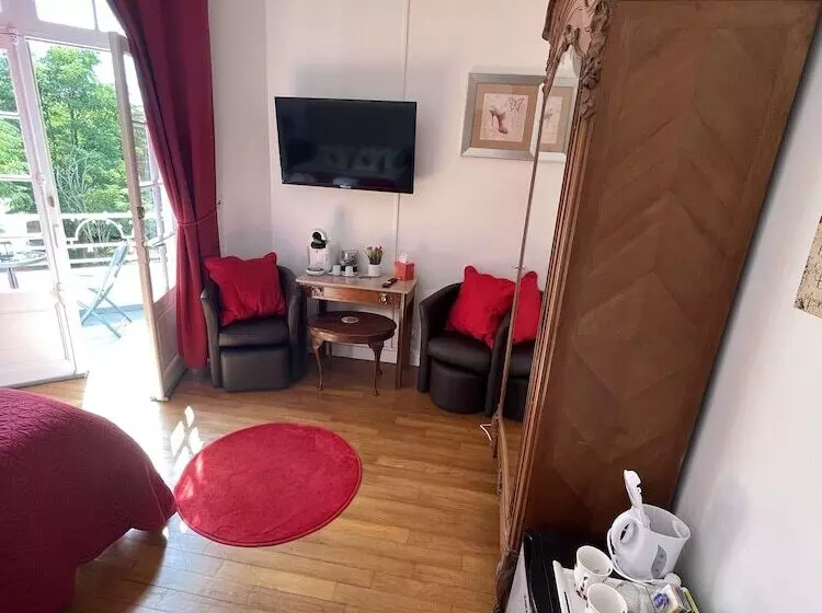 ホテル Vue Du Château D Excideuil