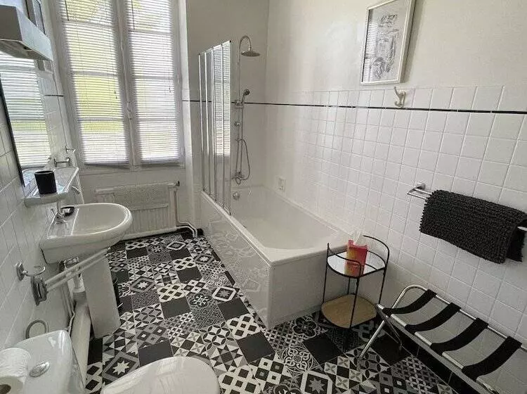 ホテル Vue Du Château D Excideuil