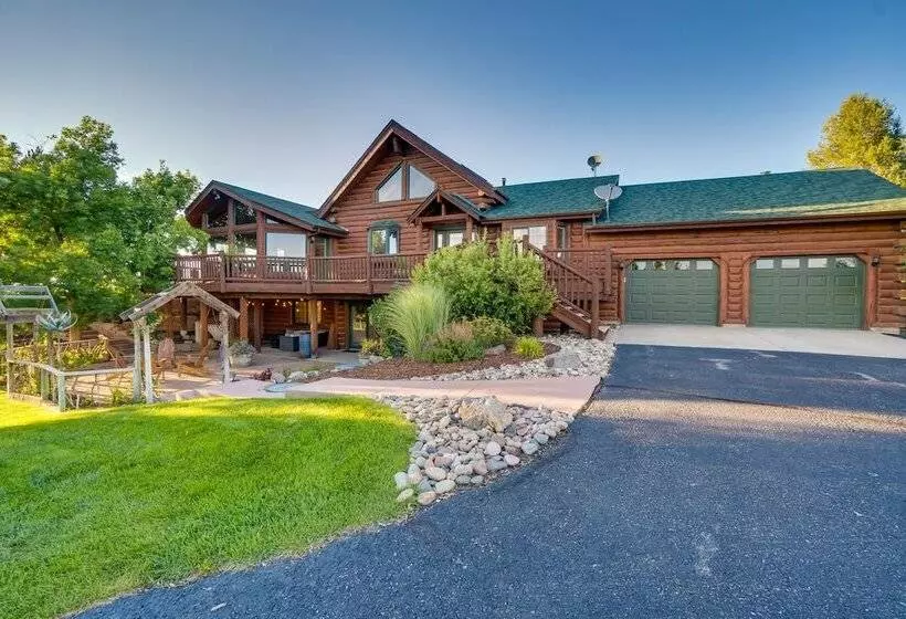 Heated Pool + Mtn Views: Log Cabin In Parker!