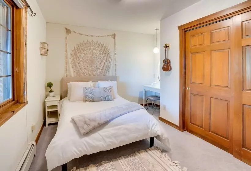 Heated Pool + Mtn Views: Log Cabin In Parker!