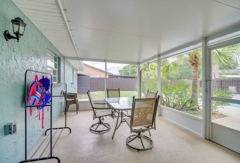 Melbourne Home W/ Pool & Patio, 6 Mi To Beach!