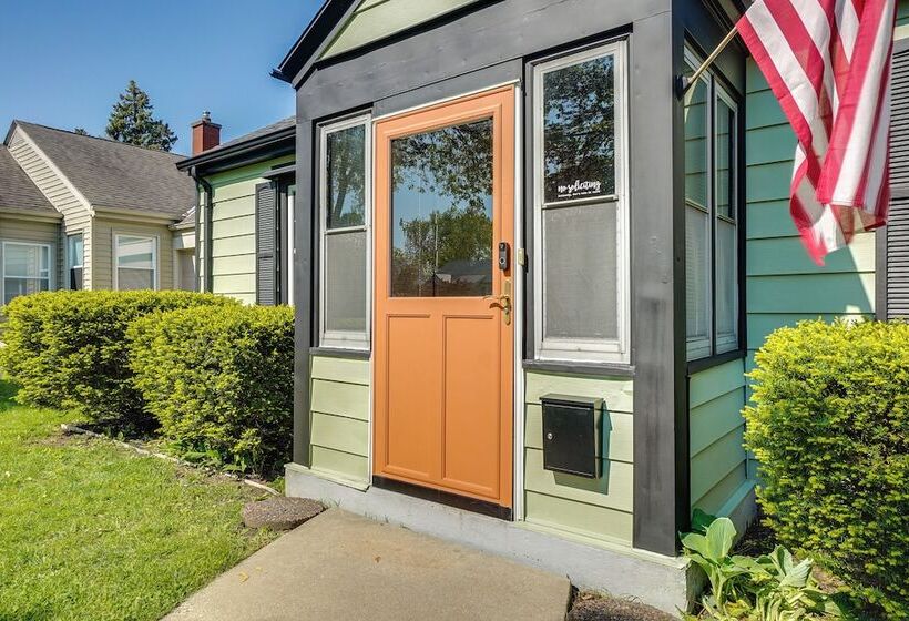 Milwaukee Home W/ Serene Patio & Backyard Garden!