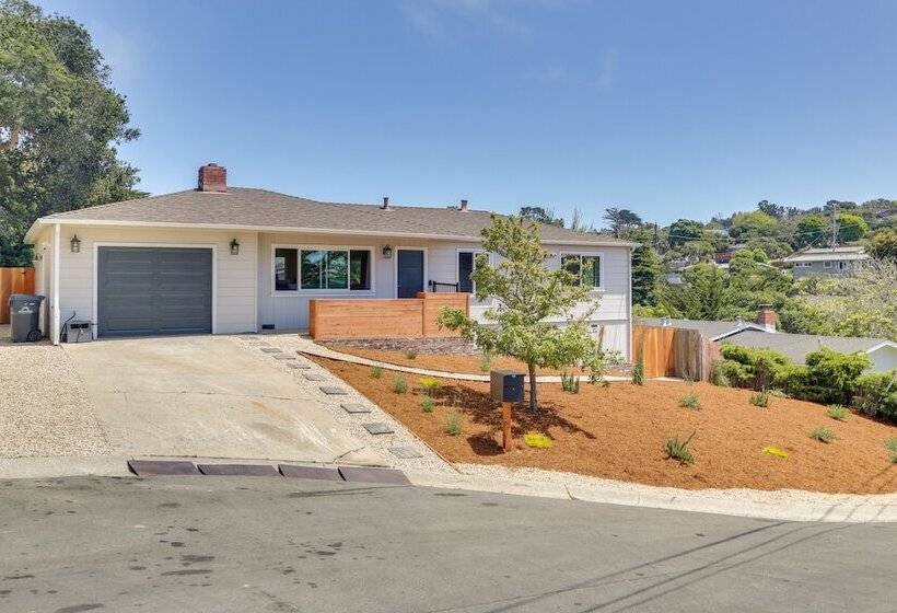 Modern Del Rey Oaks Retreat: 2 Mi To Monterey Bay!