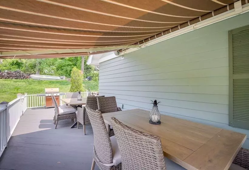 New Fairfield Vacation Rental W/ Lake Views!