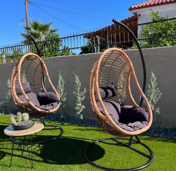 Octavia Comfort Bungalows With Amazing View