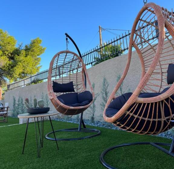 Octavia Comfort Bungalows With Amazing View