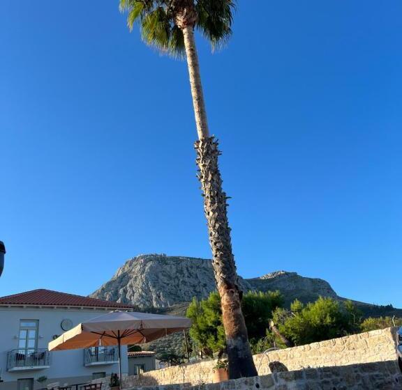 Octavia Comfort Bungalows With Amazing View