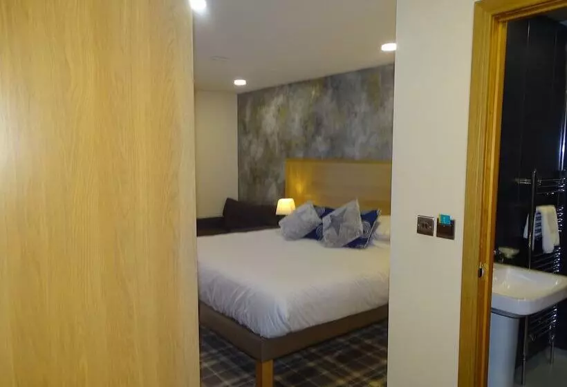 Oddfellows Hotel Bar & Restaurant