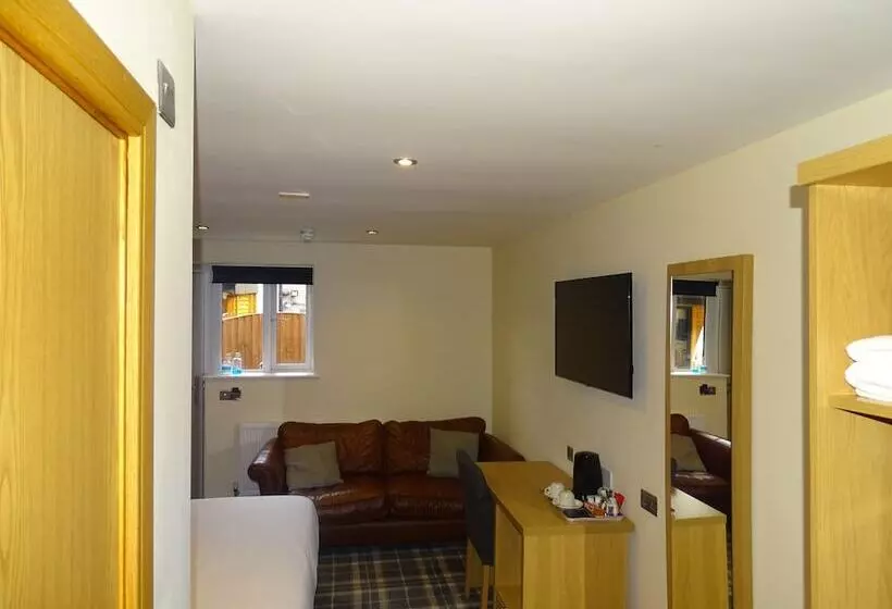 Oddfellows Hotel Bar & Restaurant