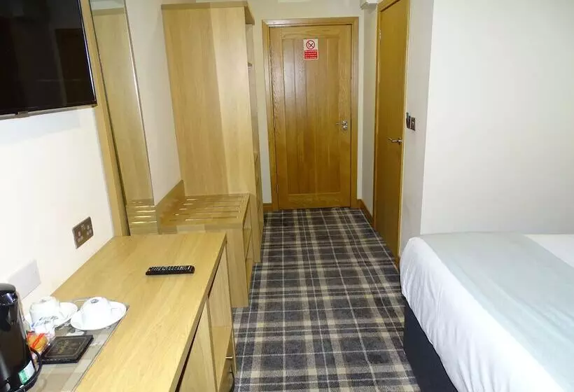 Oddfellows Hotel Bar & Restaurant