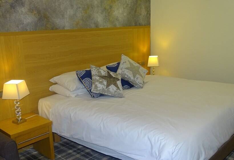 Oddfellows Hotel Bar & Restaurant