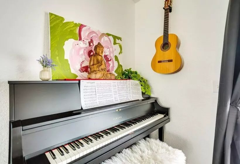 Port St Lucie Oasis W/ Heated Saltwater Pool!