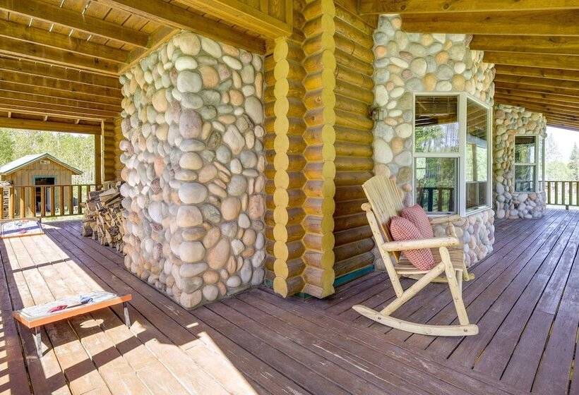 Remote Cedar City Cabin W/ Deck, Views, Fireplaces