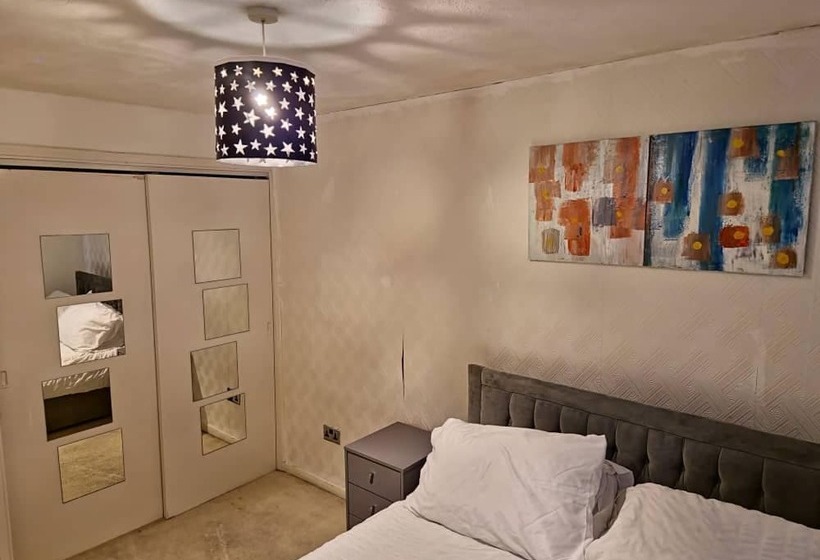 Резиденция 4bed Castle In Medway Free Sports Channel Parking