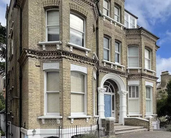 レジデンス Stunning Victorian Mansion Apartment