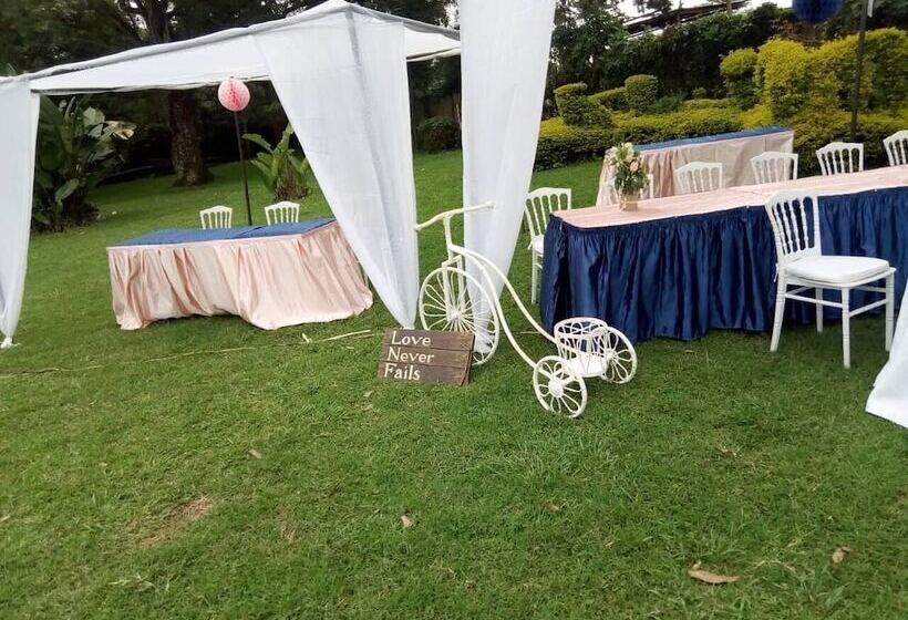 استراحتگاه Jumuia Conference And Country Home