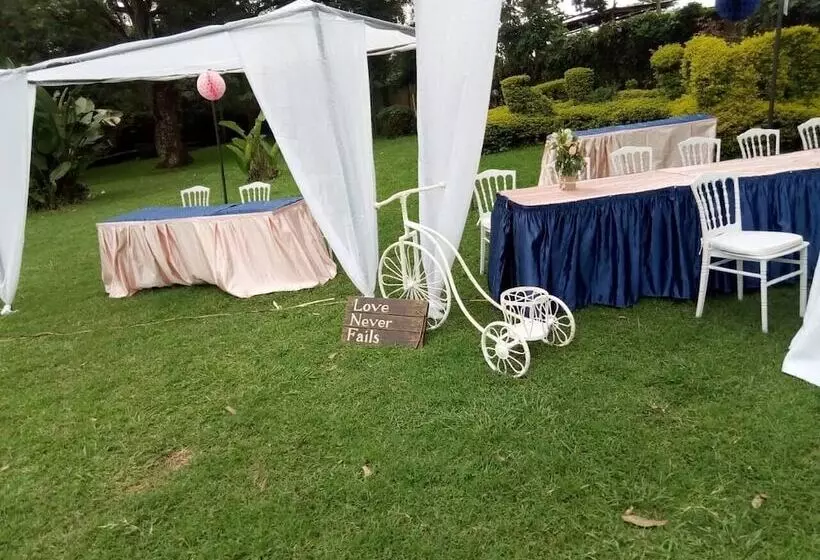 استراحتگاه Jumuia Conference And Country Home