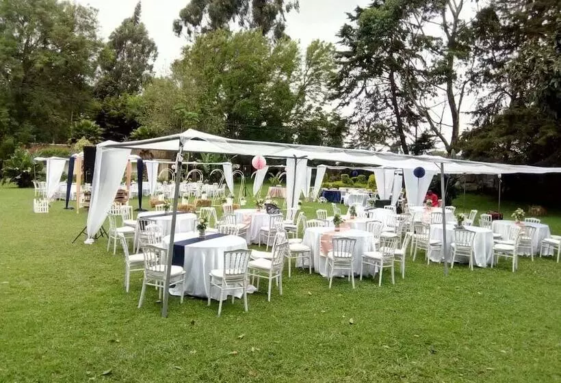 استراحتگاه Jumuia Conference And Country Home