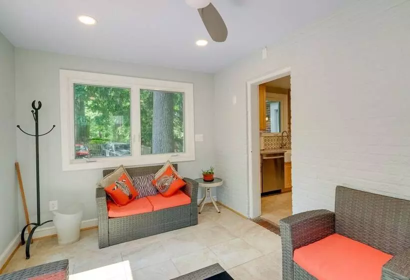 Silver Spring Rental: 8 Mi To Washington, Dc!