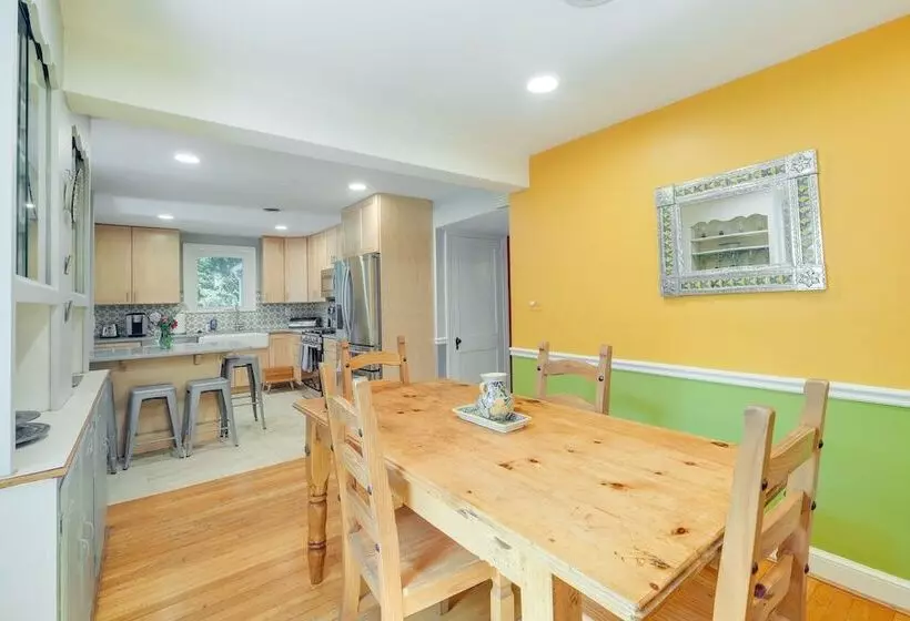 Silver Spring Rental: 8 Mi To Washington, Dc!