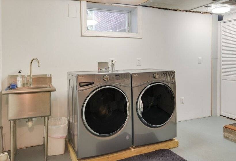 Silver Spring Rental: 8 Mi To Washington, Dc!