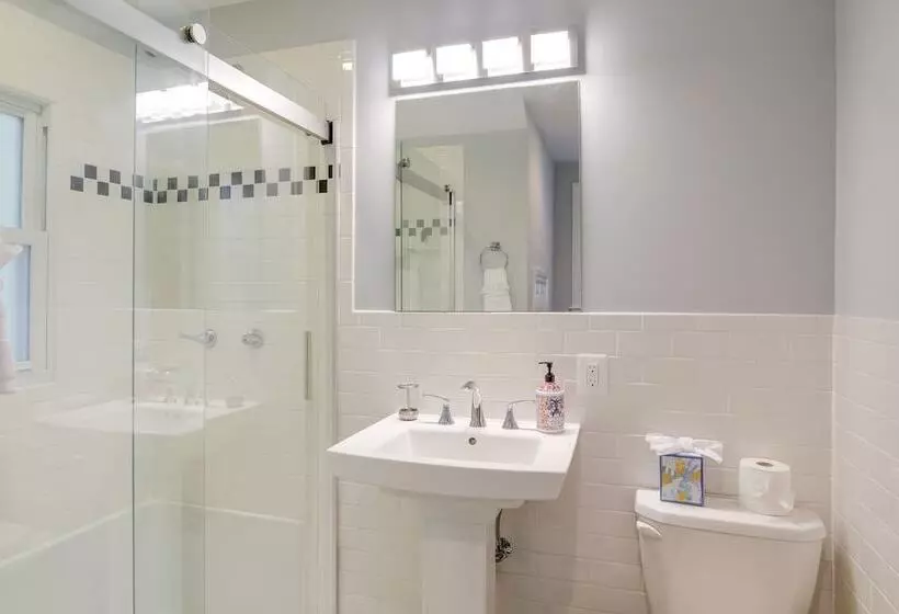 Silver Spring Rental: 8 Mi To Washington, Dc!