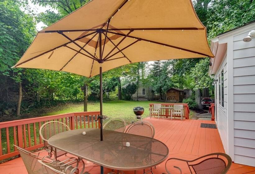 Silver Spring Rental: 8 Mi To Washington, Dc!