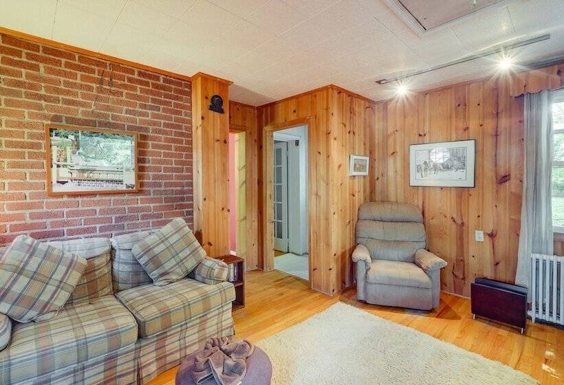 Silver Spring Rental: 8 Mi To Washington, Dc!