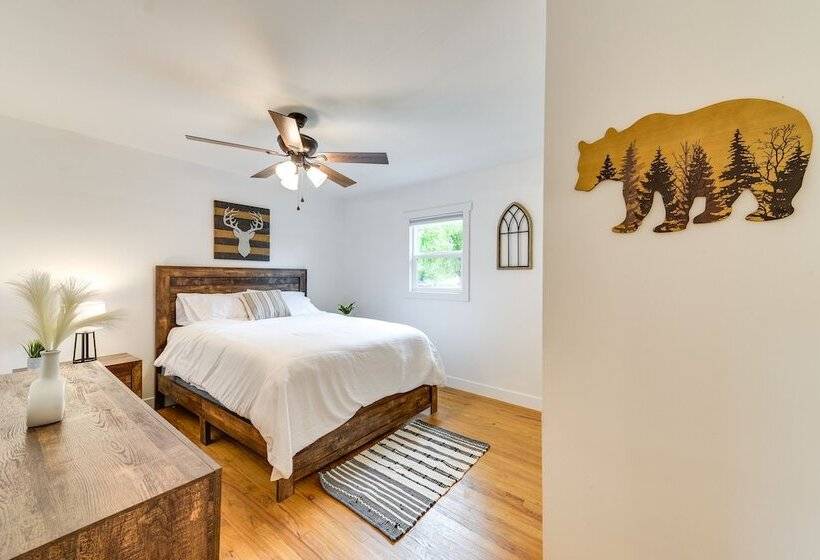 Teton Valley Getaway: Fenced Yard, Grill