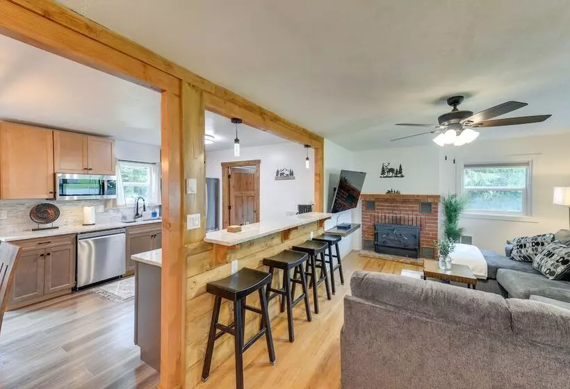 Teton Valley Getaway: Fenced Yard, Grill