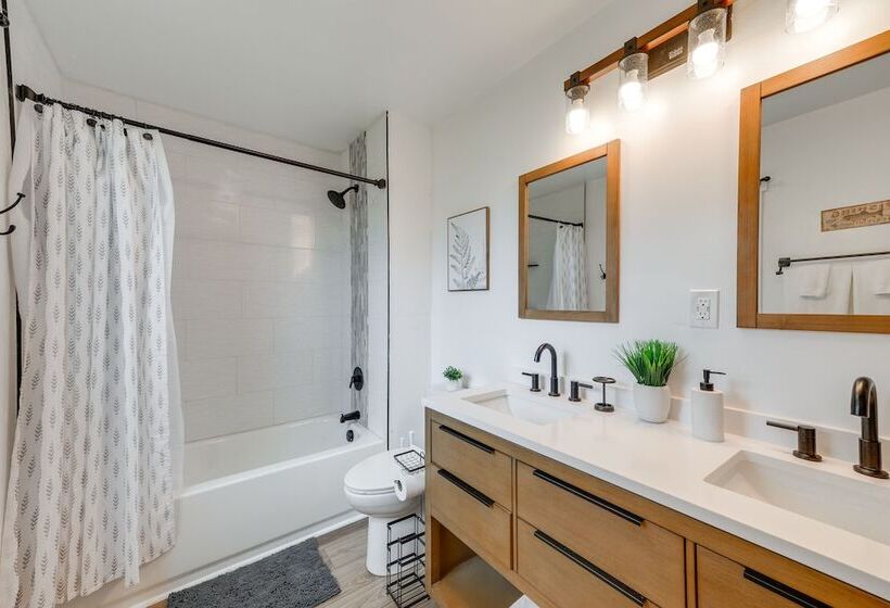 Teton Valley Getaway: Fenced Yard, Grill