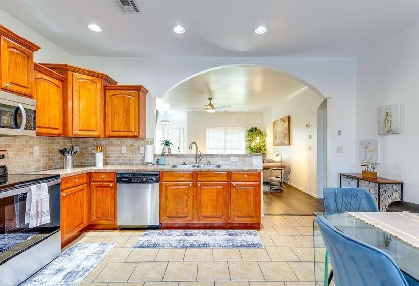 Updated Oklahoma City Home ~ 11 Mi To Bricktown!