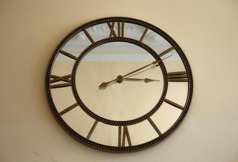 Bed and Breakfast Victorian Woods Bnb