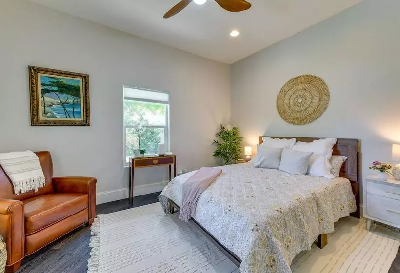 Waterfront Luxury Gilbert Retreat W/ Pool & Spa!