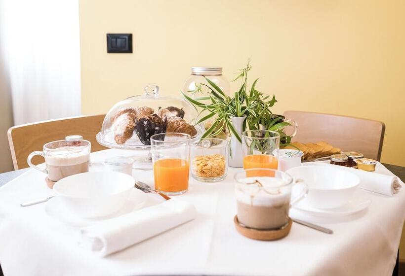 Apartment Hotel Marchesini