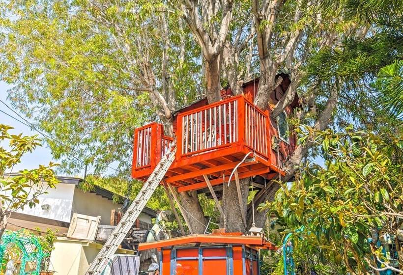 Flower Garden Cottage W/ Treehouse & Waterfall By Redawning