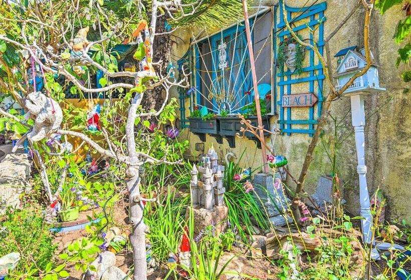 Flower Garden Cottage W/ Treehouse & Waterfall By Redawning