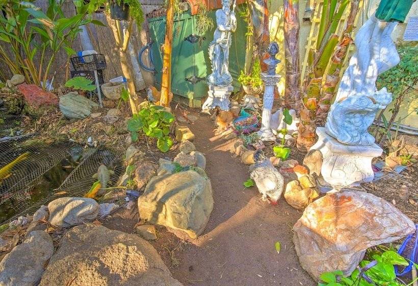 Flower Garden Cottage W/ Treehouse & Waterfall By Redawning