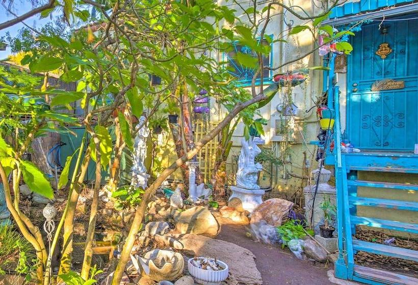 Flower Garden Cottage W/ Treehouse & Waterfall By Redawning