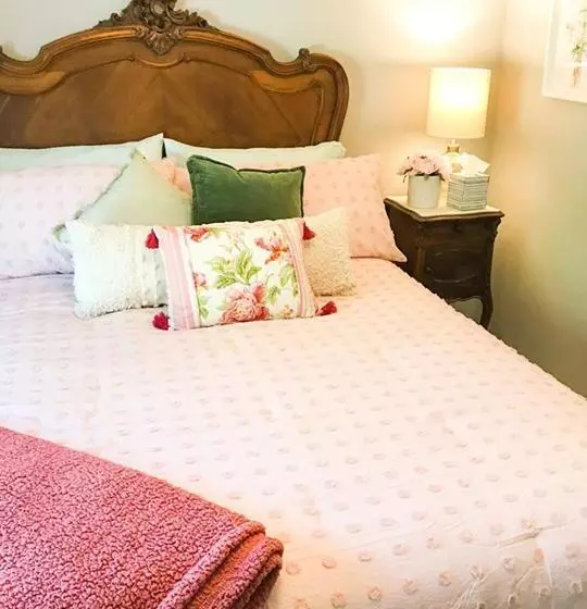 Glenn Meadow Bed And Breakfast