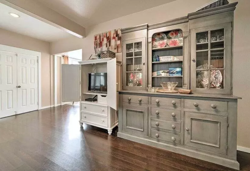 Hawaiian Hideaway W/ Yard < 2 Miles To Hilo Bay!