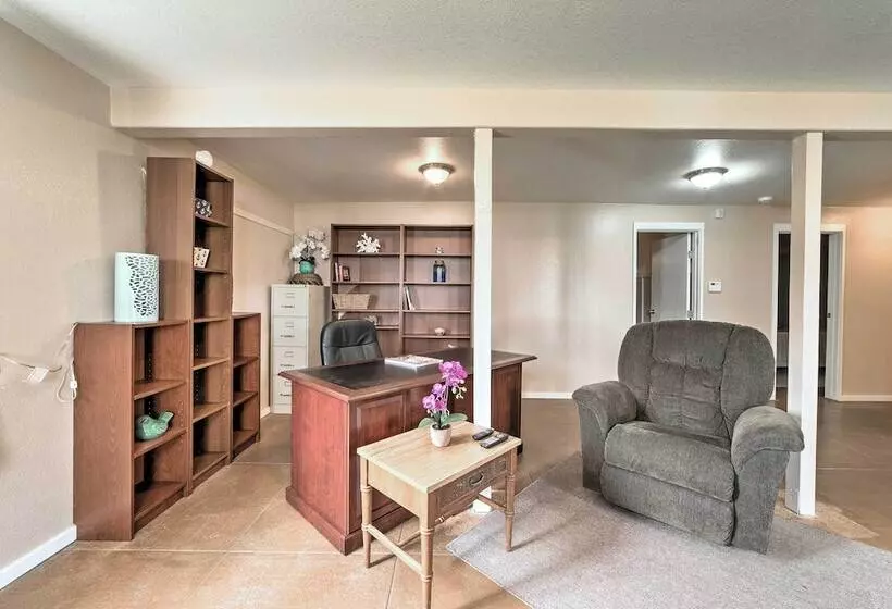 Hawaiian Hideaway W/ Yard < 2 Miles To Hilo Bay!