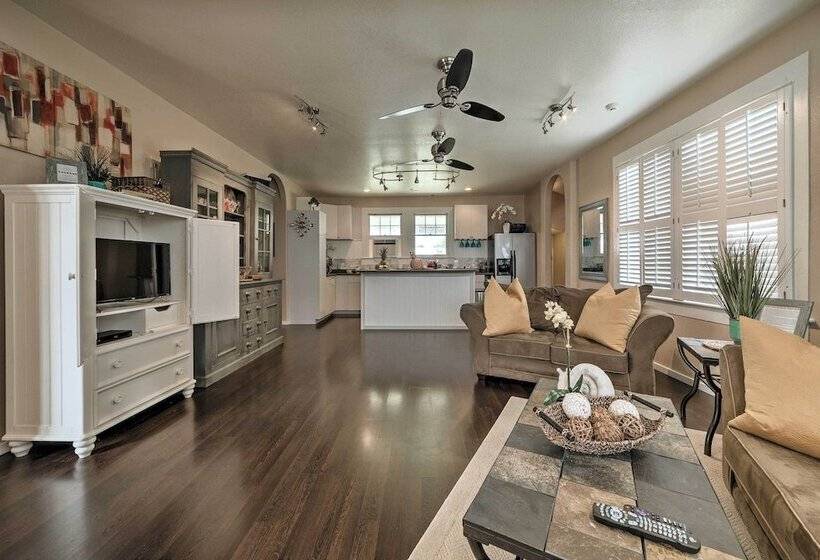 Hawaiian Hideaway W/ Yard < 2 Miles To Hilo Bay!