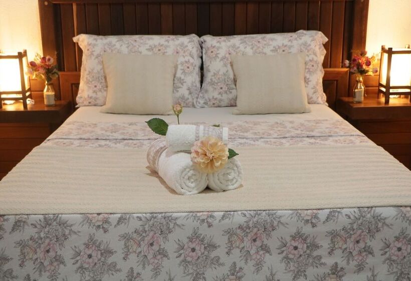 פונדק Pousada Gauleses Praia Do Rosa