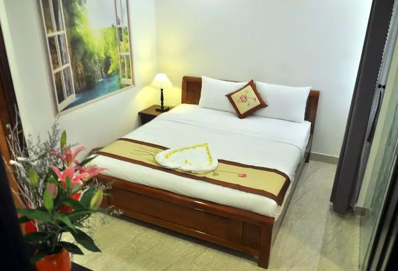 هتل Bi S House Homestay