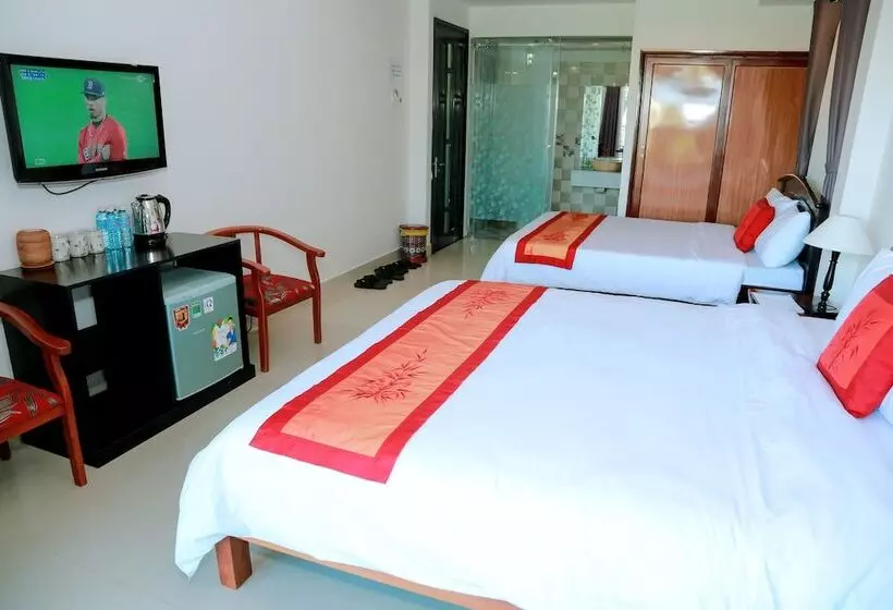 هتل Bi S House Homestay