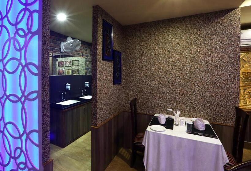 Hotel Blue Bird, Nagaon