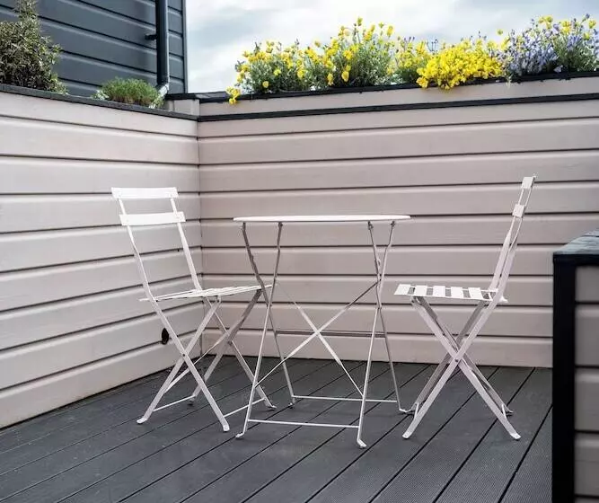 ホテル Goodstay Lodges By Urban Space