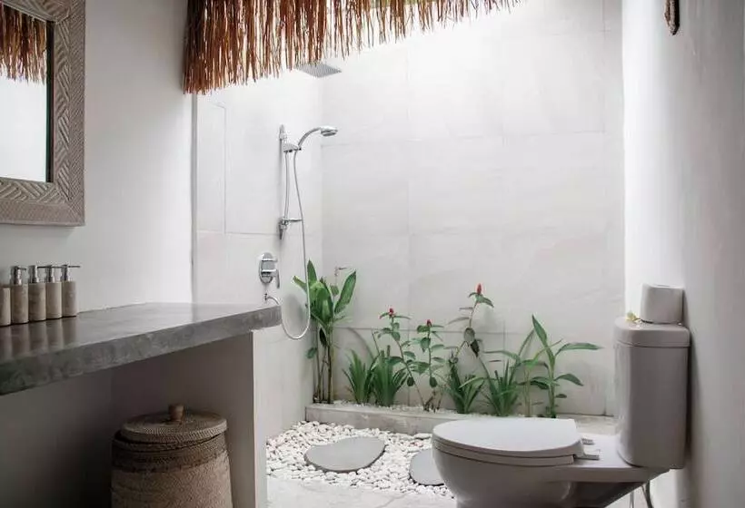 Hotelli Hot Stone Club Ubud