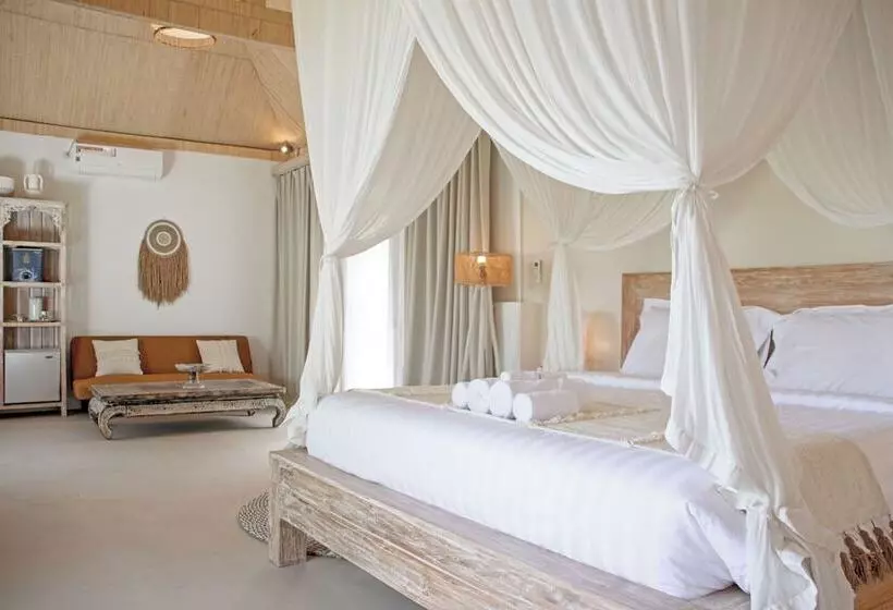 Hotelli Hot Stone Club Ubud